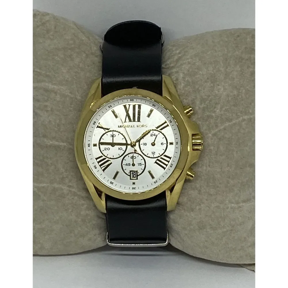 Michael Kors MK5743 Women's Black Leather Analog Silver Dial Quartz Watch XX393